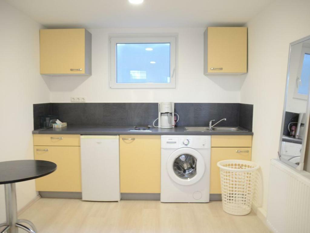 Lms Apartments 바이터스타트 외부 사진